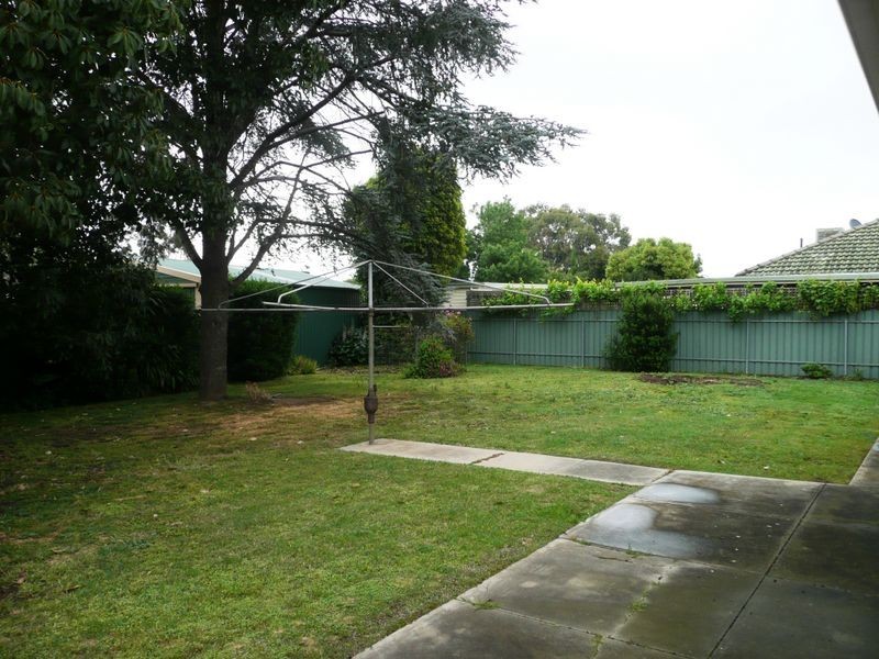 1 Andrew Avenue, Marion SA 5043