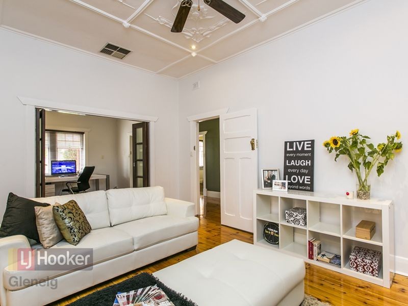 8 Gore Street, Glenelg North SA 5045