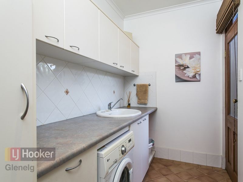 8 Gore Street, Glenelg North SA 5045