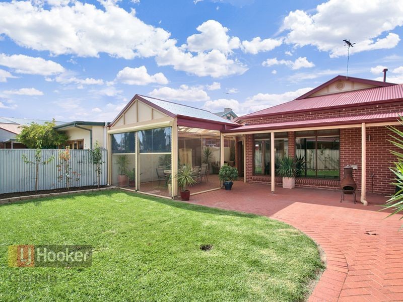 8 Gore Street, Glenelg North SA 5045