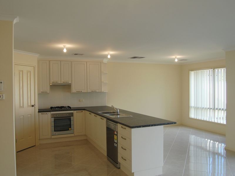 30A & 30B Sixth Avenue, Ascot Park SA 5043