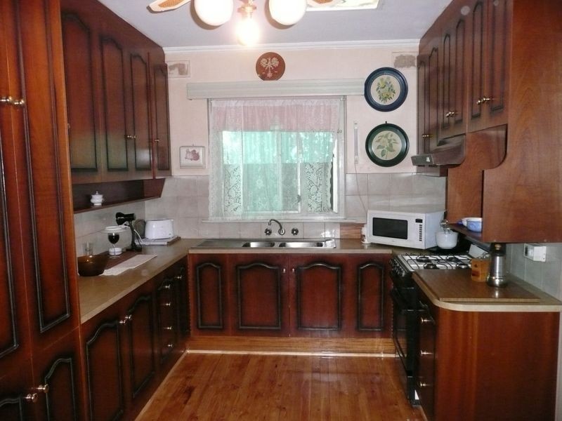 3 Lucerne Grove, Findon SA 5023