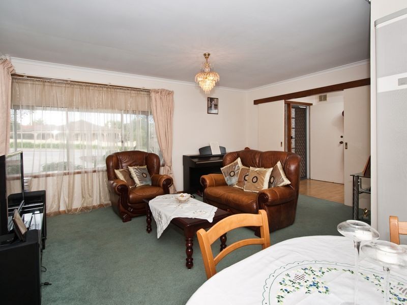 4 Mathoura Street, Sheidow Park SA 5158