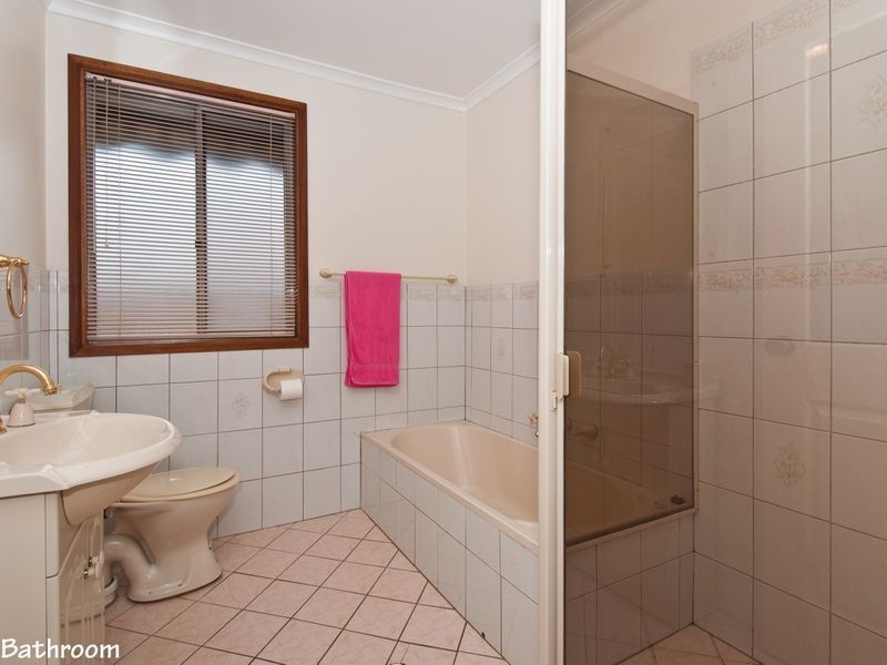 4 Mathoura Street, Sheidow Park SA 5158