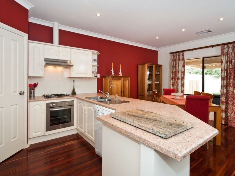 6 McQuillan Avenue, Renown Park SA 5008