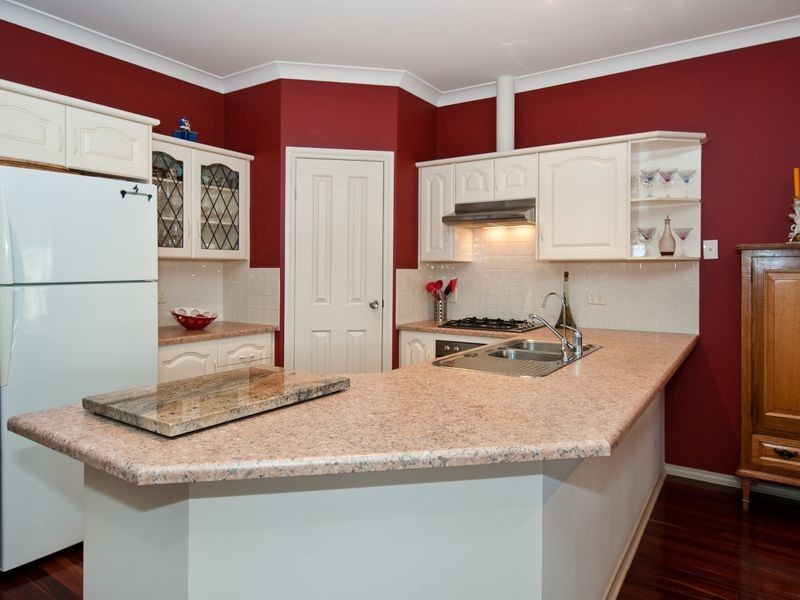 6 McQuillan Avenue, Renown Park SA 5008