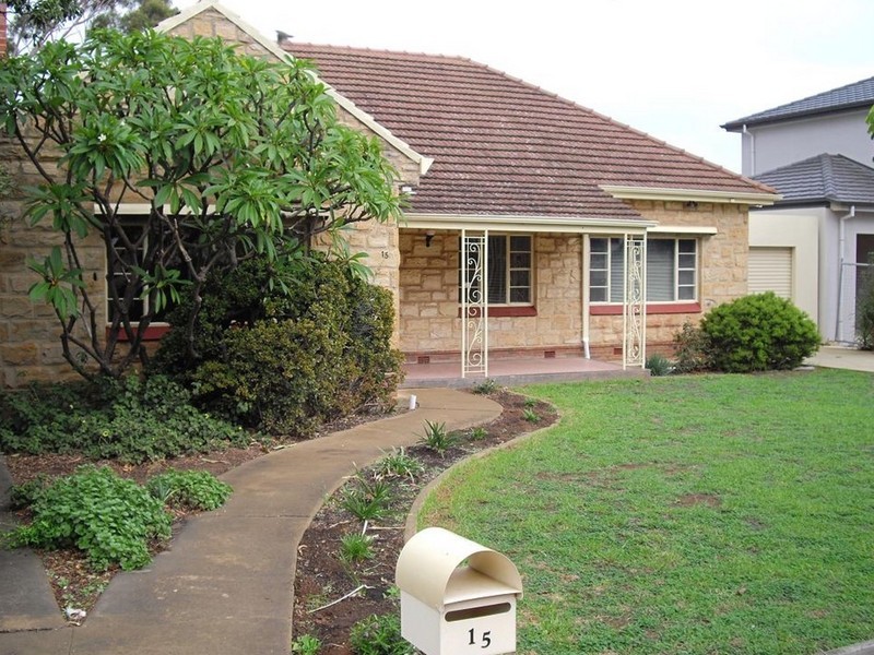 15 Gladstone, North Brighton SA 5048