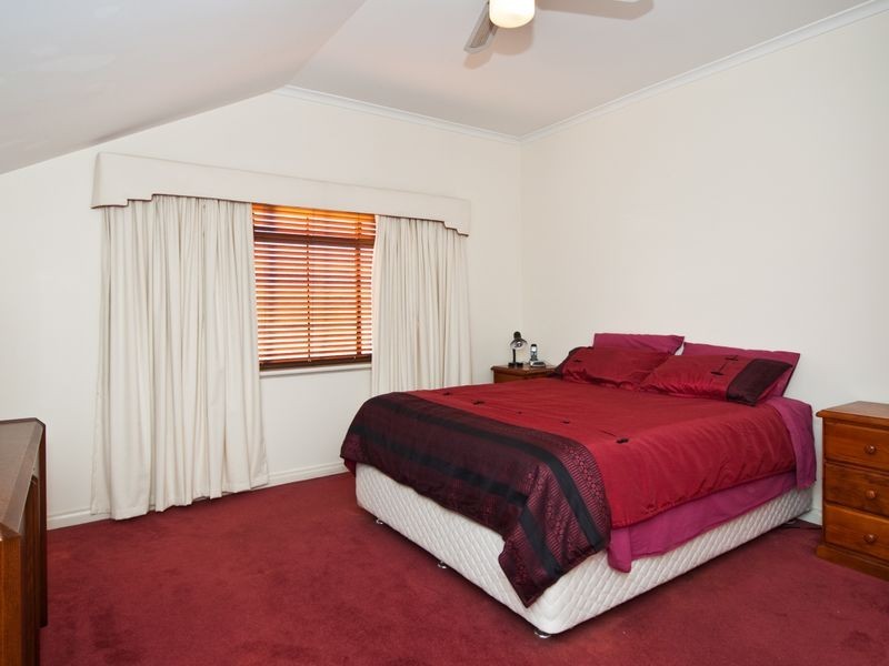 12A Ashford Road, Keswick SA 5035