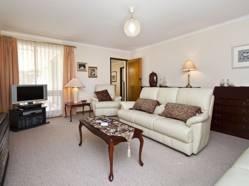 10 Myer Road, Sturt SA 5047