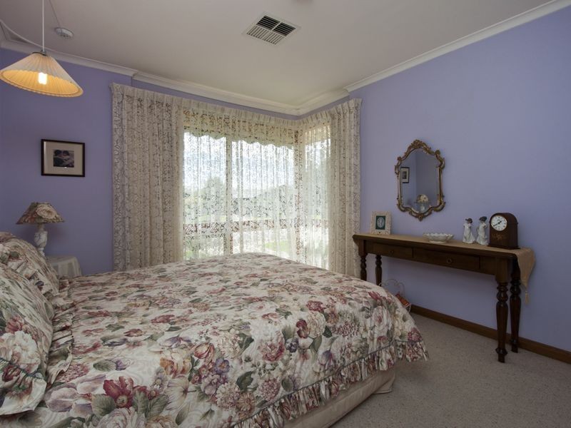 10 Myer Road, Sturt SA 5047