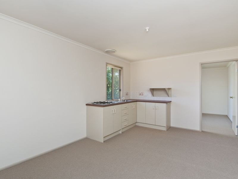 4 Redcraze Street, Aberfoyle Park SA 5159