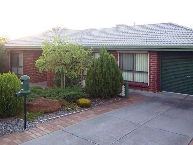 16 Apollo Drive, Hallett Cove SA 5158