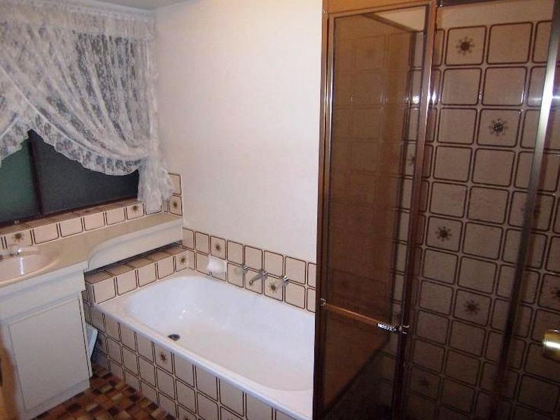 16 Apollo Drive, Hallett Cove SA 5158