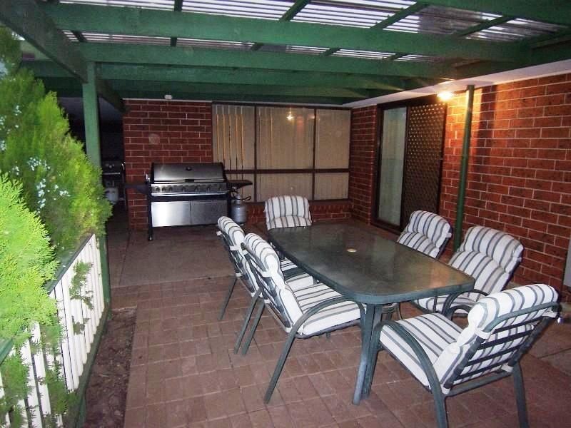 16 Apollo Drive, Hallett Cove SA 5158