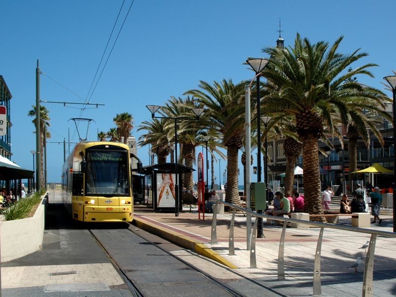 4/23 Moseley Street, Glenelg SA 5045