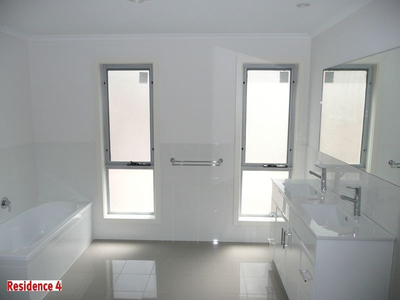 27 Second Avenue, Ascot Park SA 5043