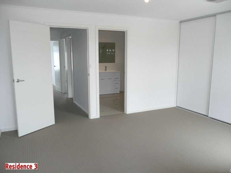 27 Second Avenue, Ascot Park SA 5043