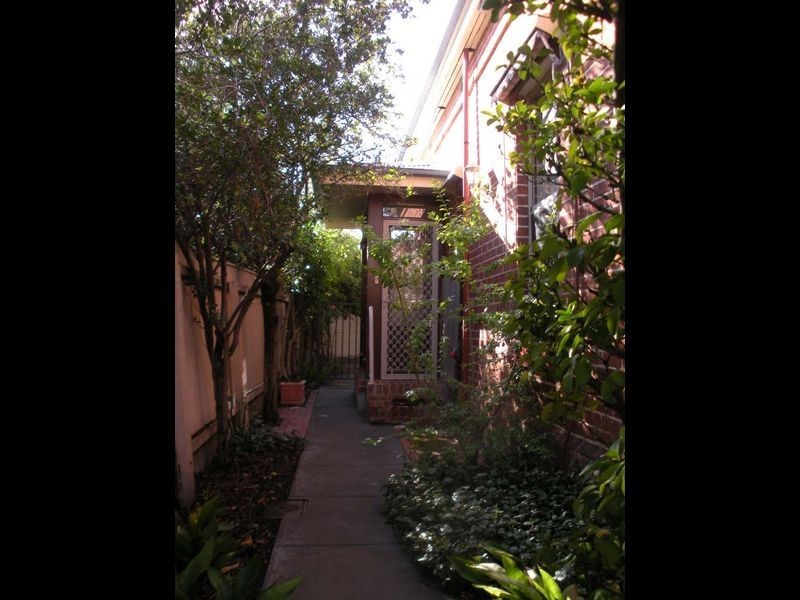 1A Saltram Road, Glenelg SA 5045