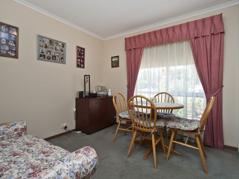 1/8 Gilbertson Road, Seacliff Park SA 5049