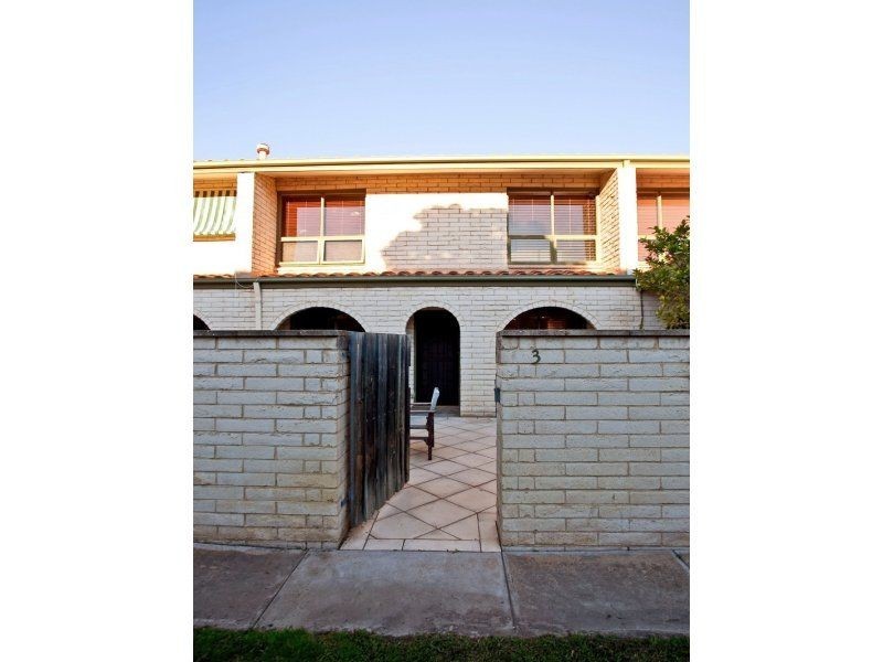 3/20 Edwin Street, West Lakes Shore SA 5020