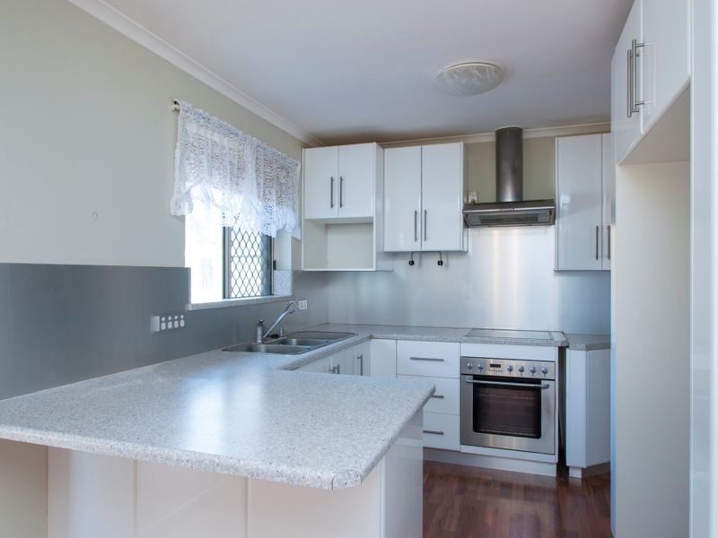 1 Walker Avenue, Clovelly Park SA 5042