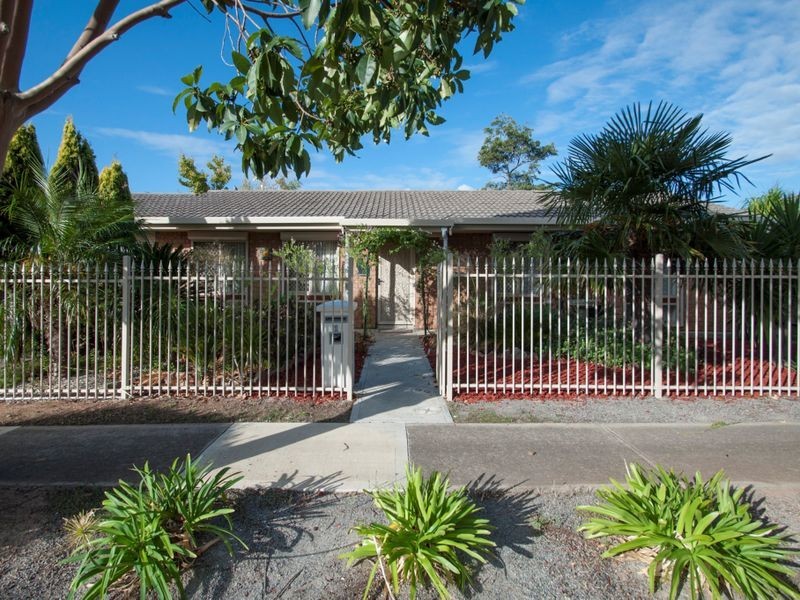 1 Walker Avenue, Clovelly Park SA 5042