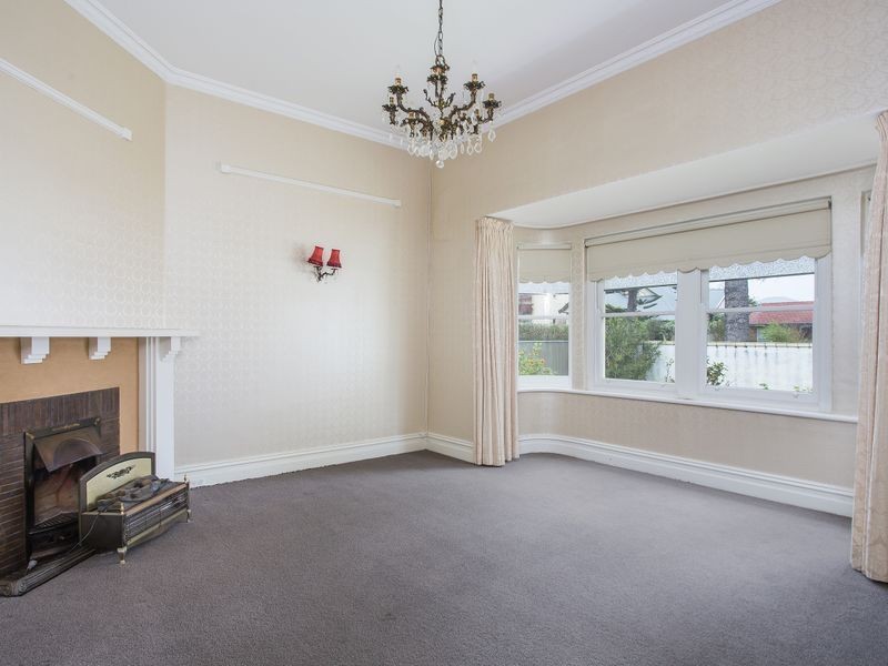 25 Broadway, Glenelg South SA 5045