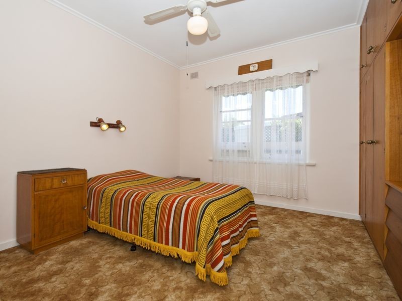 56 Oaklands Road, Somerton Park SA 5044