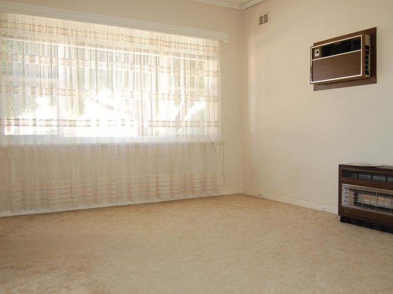 1 Filmer Avenue, Glengowrie SA 5044