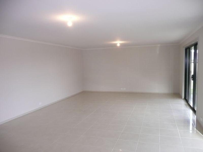 9 Trunnel Court, Seaford Meadows SA 5169