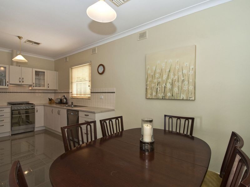 4 Francis Street, Clarence Park SA 5034