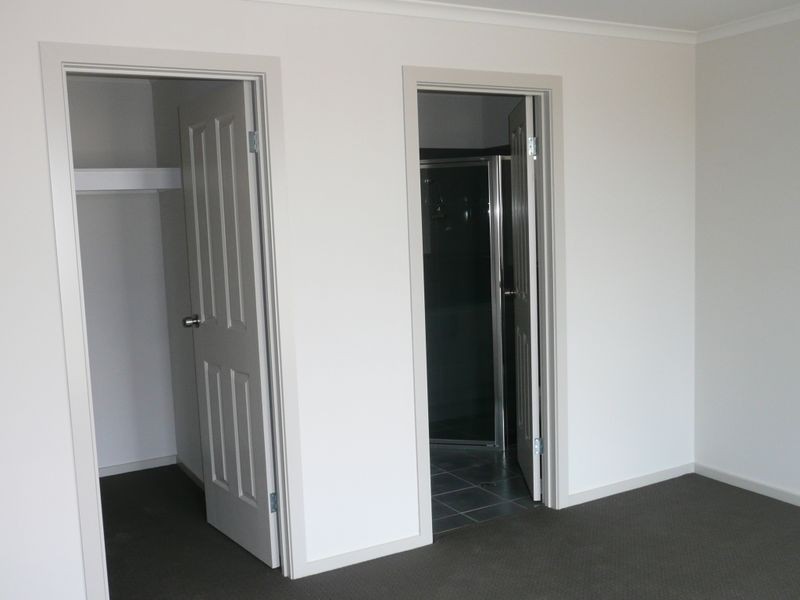 10 Miranda Place, Seaford Meadows SA 5169