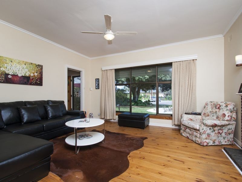 12 Sherwood Drive, Oaklands Park SA 5046