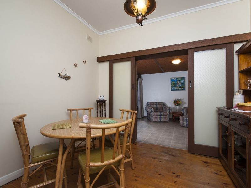 12 Sherwood Drive, Oaklands Park SA 5046