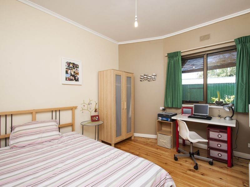 12 Sherwood Drive, Oaklands Park SA 5046