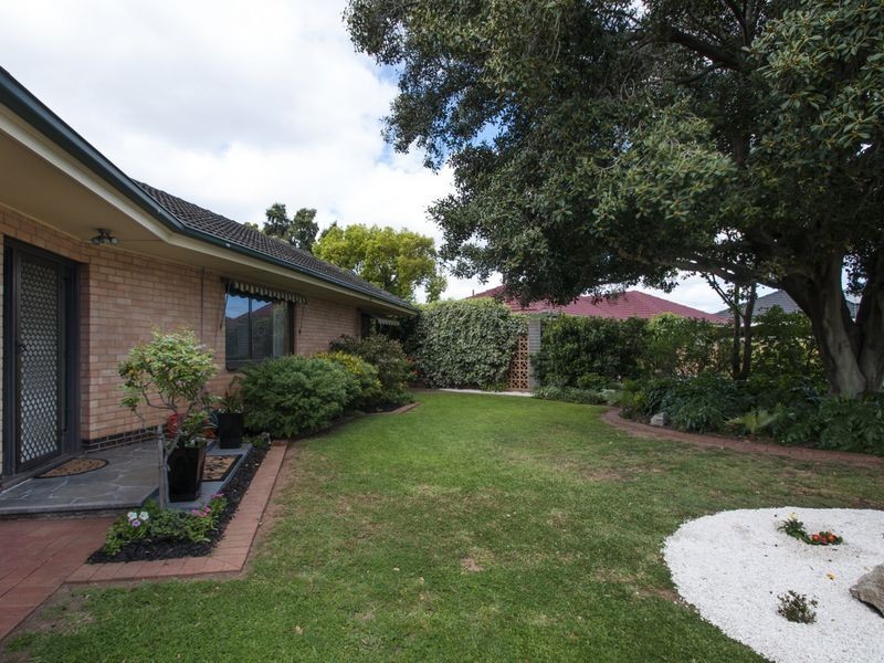 12 Sherwood Drive, Oaklands Park SA 5046