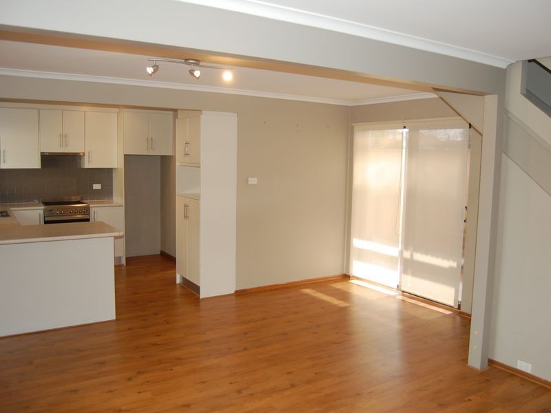 2/1 Barry Road, Oaklands Park SA 5046