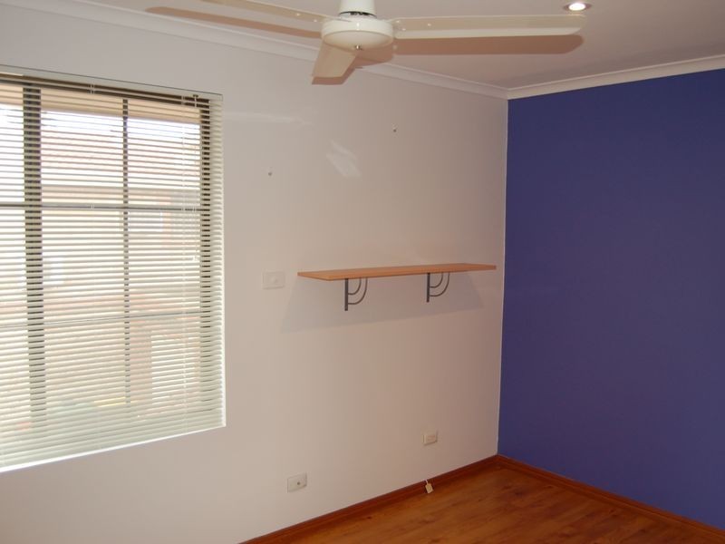 2/1 Barry Road, Oaklands Park SA 5046