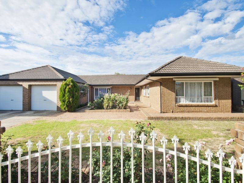 1 Finchley Street, Clovelly Park SA 5042