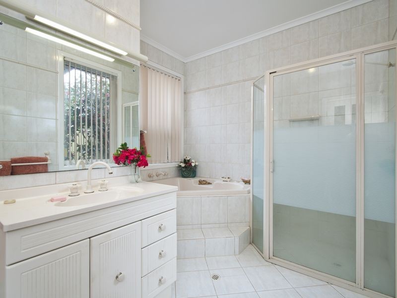 10 Lexington Road, Henley Beach South SA 5022