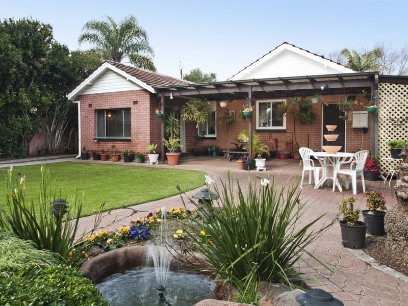 10 Lexington Road, Henley Beach South SA 5022