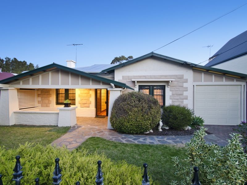 8 Russell Street, Glenelg North SA 5045