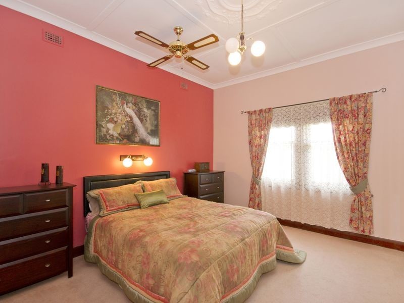 8 Russell Street, Glenelg North SA 5045