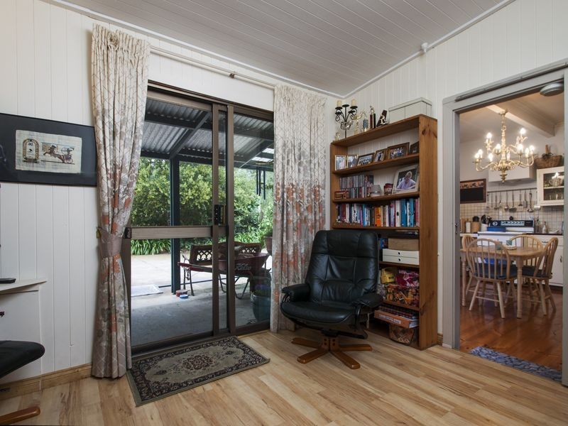 66 Grants Gully Road, Clarendon SA 5157