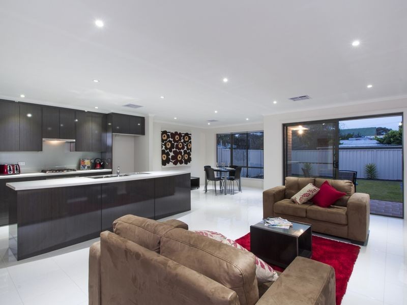 2 Parana Street, Flinders Park SA 5025