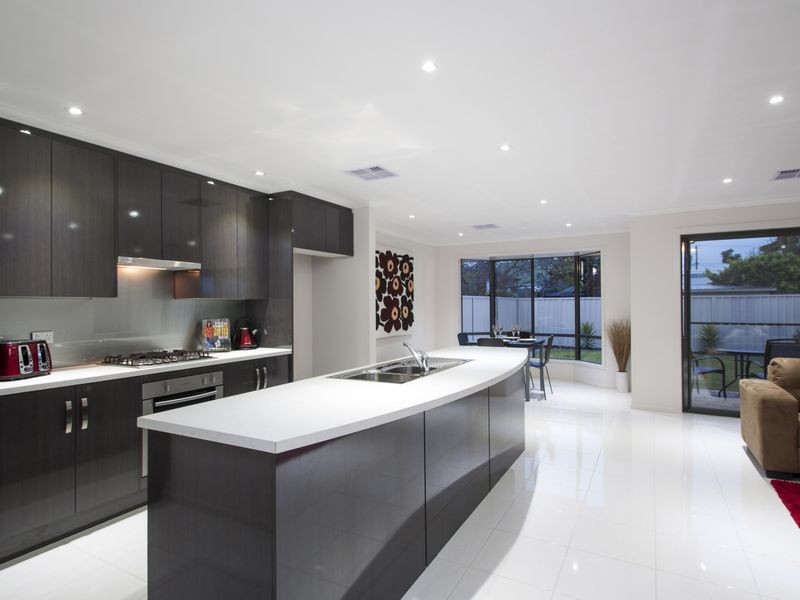 2 Parana Street, Flinders Park SA 5025