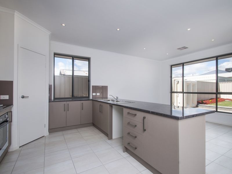 24A Alderman Avenue, Seacombe Gardens SA 5047