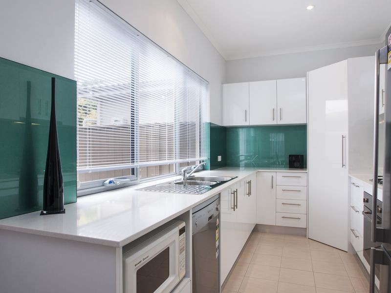 52 Fourth Avenue, Ascot Park SA 5043