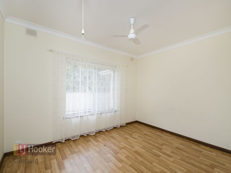 2/112 Esplanade, Semaphore SA 5019