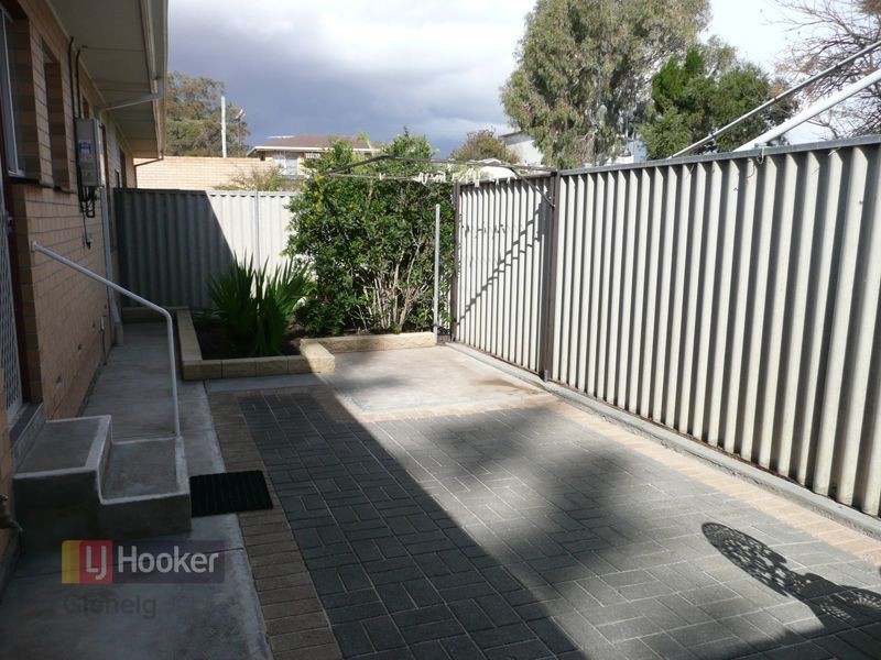 2/112 Esplanade, Semaphore SA 5019